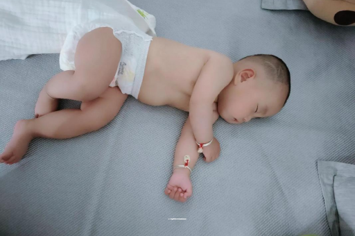 本溪宝宝呼吸道感染发烧